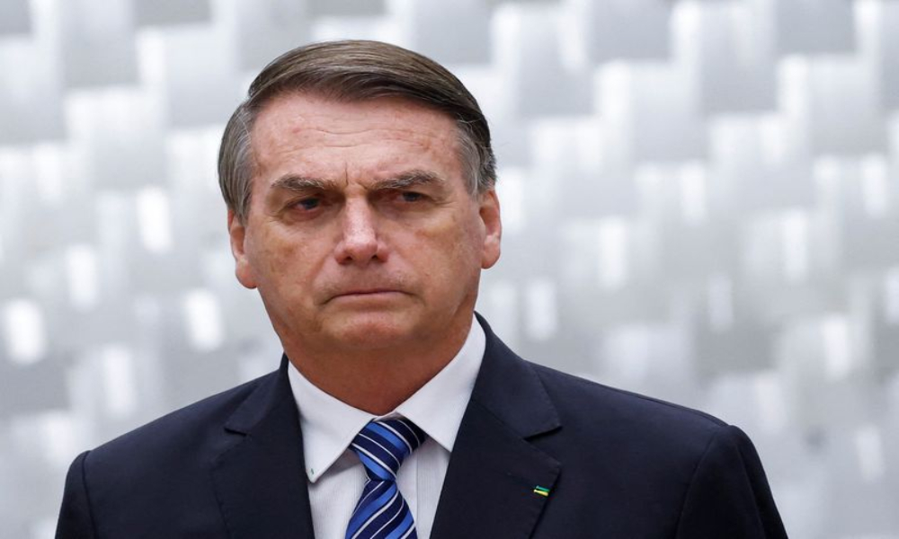 Jair Bolsonaro regresará a Brasil el 30 de marzo dice el presidente de su partido