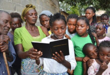 La traducción de la Biblia llegó a 723 millones de personas en 2022