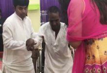 Un hombre en India vuelve a caminar luego de recibir oraciones