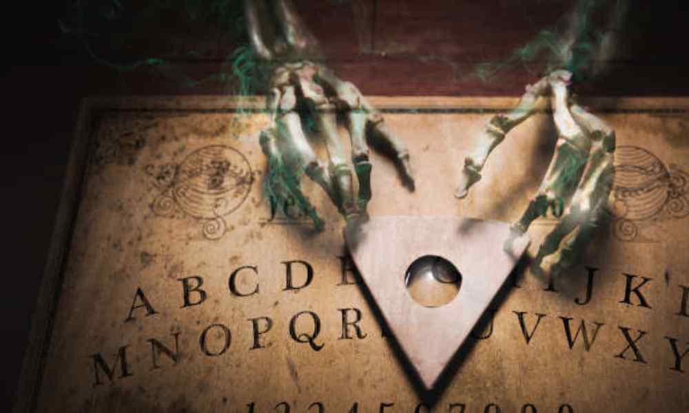 Nuevo ‘tablero Ouija generado por IA’ conectará con muertos