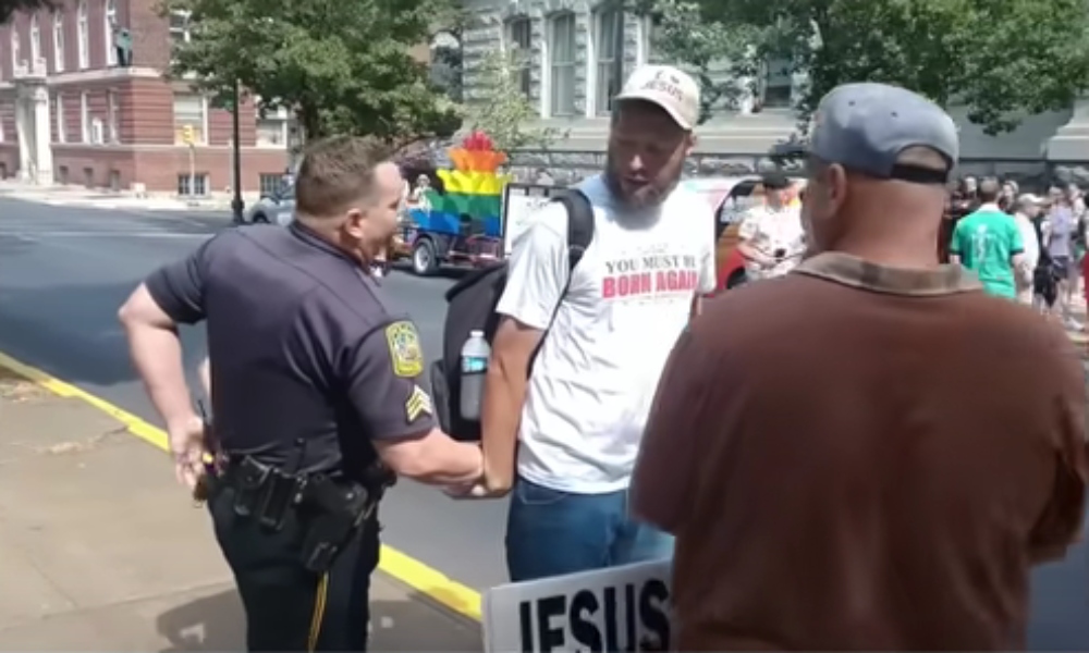 Predicador es arrestado injustamente en manifestación del Orgullo Gay