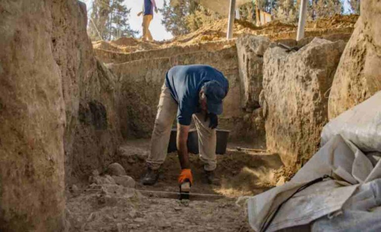Israel: Arqueólogos descubren puerta de 5.500 años de antigüedad