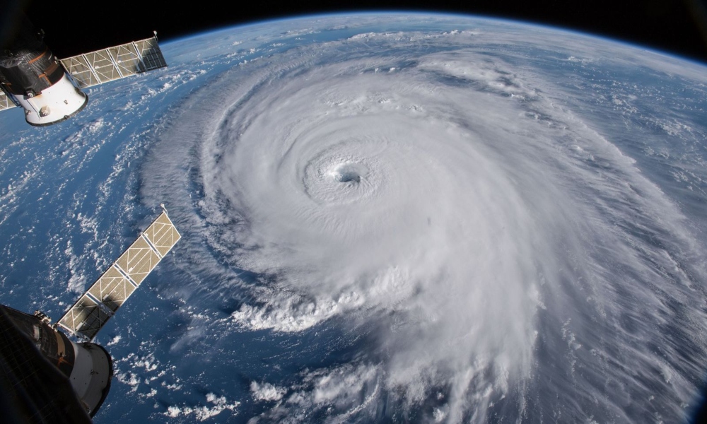 Franklin se convierte en huracán de categoría 4 en el Atlántico