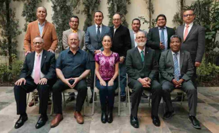 Candidata presidencial de México se reúne con líderes evangélicos