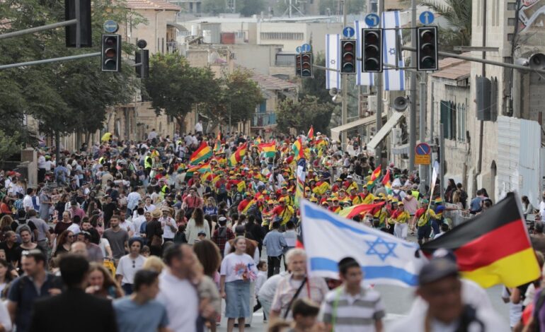 Miles de evangélicos participan en la Marcha de Jerusalén en apoyo a Israel