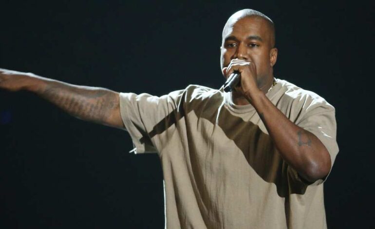 Kanye West es el mejor artista góspel de los Billboards 2023