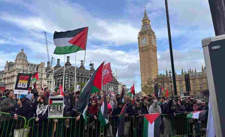 Marcha en Londres reúne a cientos de miles contra Israel
