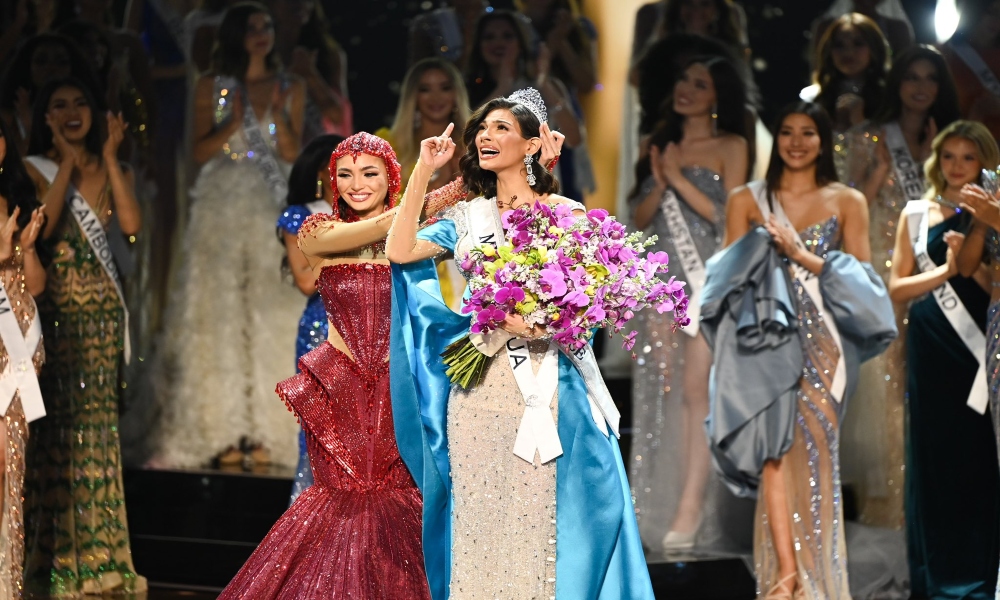 Nueva “Miss Universo 2023” agradece a Dios tras ganar el certamen