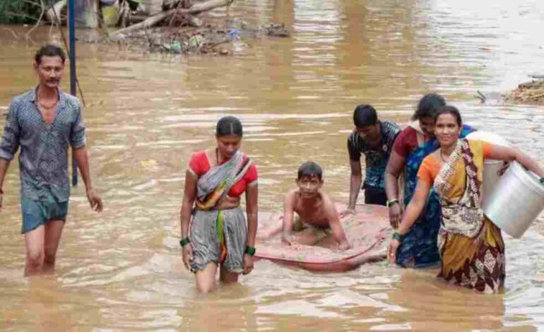 Lluvias en India dejan 10 fallecidos y decenas de afectados
