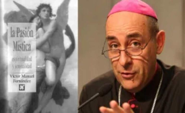Piden despido para cardenal por escribir libro erótico sobre Jesús