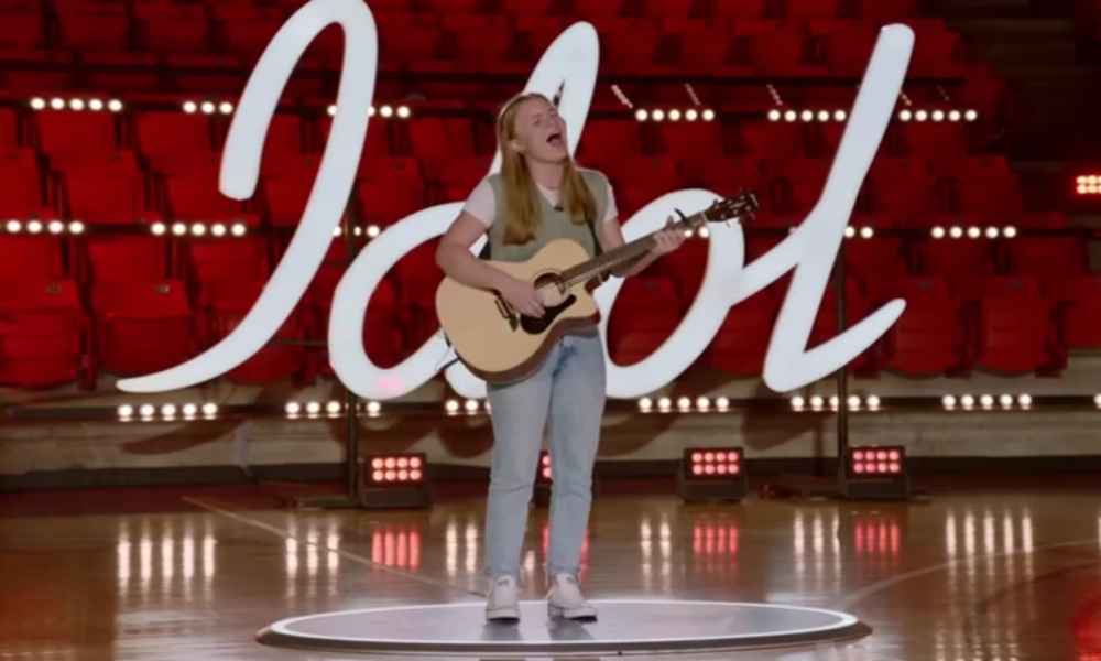 Concursante de “American Idol” interpreta canción original sobre Dios