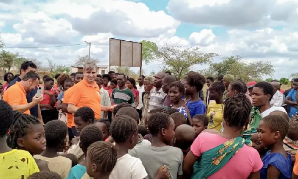 Más de 70 niños aceptan a Jesús en África: “Vinieron corriendo”